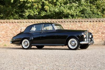 1965 Rolls - Royce Silver Cloud III &ldquo;With Radford cocktail cabinets&rdquo; Only 21000 Miles