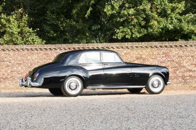 1965 Rolls - Royce Silver Cloud III &ldquo;With Radford cocktail cabinets&rdquo; Only 21000 Miles