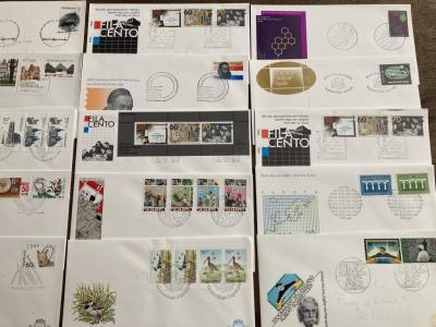 1960 Collectables Postzegels