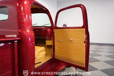 1948 Ford F-1 Restomod