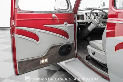 1940 Ford Tudor Sedan Streetrod