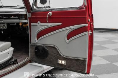 1940 Ford Tudor Sedan Streetrod