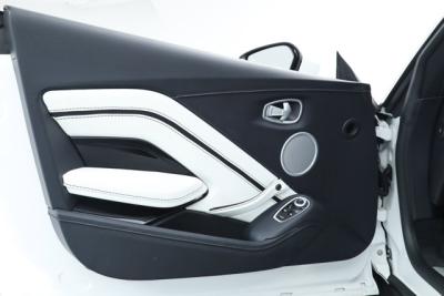 2023 Aston Martin Vantage