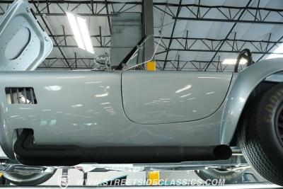 1965 Shelby Cobra 427 Hurricane Motorsports