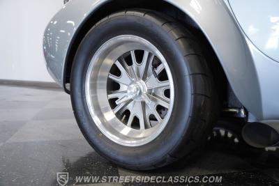 1965 Shelby Cobra 427 Hurricane Motorsports