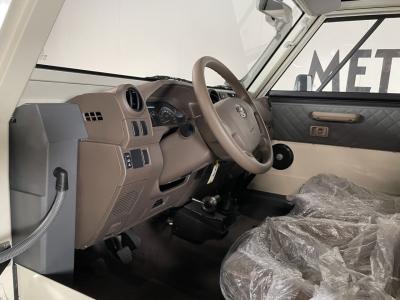 2023 Toyota amphicruser