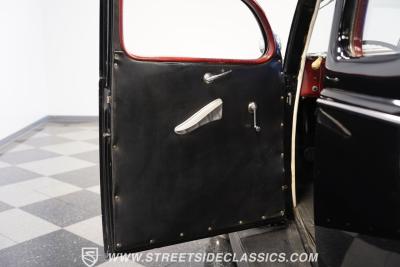 1939 Ford Deluxe Business Coupe