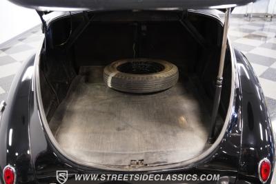 1939 Ford Deluxe Business Coupe