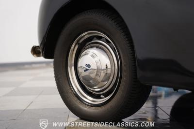 1939 Ford Deluxe Business Coupe