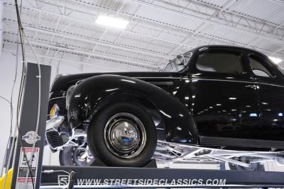 1939 Ford Deluxe Business Coupe