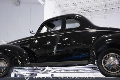 1939 Ford Deluxe Business Coupe