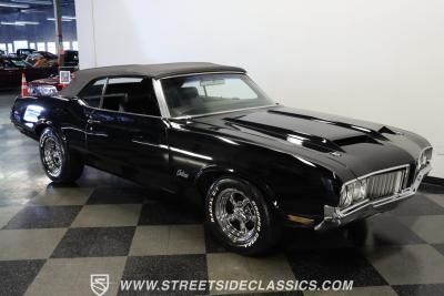 1970 Oldsmobile Cutlass Supreme Convertible