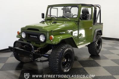 1975 Toyota Land Cruiser FJ40 Restomod