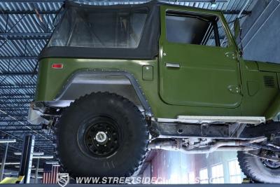 1975 Toyota Land Cruiser FJ40 Restomod