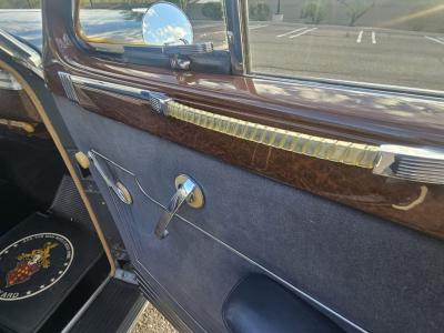 1947 Packard Custom Super Clipper Club Sedan