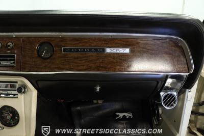 1967 Mercury Cougar XR7