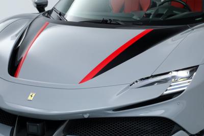 2025 Ferrari SF90 SPIDER