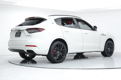 2022 Maserati Levante