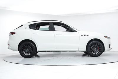 2022 Maserati Levante