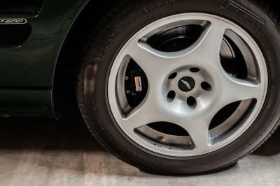 1999 Aston Martin Vantage V600