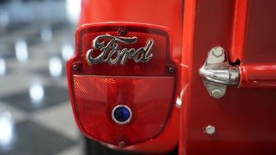 1954 Ford F-500 7.3 Powerstroke