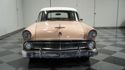 1955 Ford Ranch Wagon Restomod