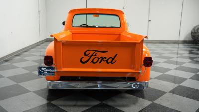 1963 Ford F-100 Stepside Restomod