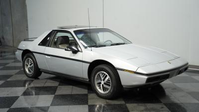 1985 Pontiac Fiero SE