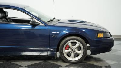 2001 Ford Mustang Bullitt GT