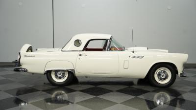 1956 Ford Thunderbird