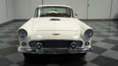 1956 Ford Thunderbird