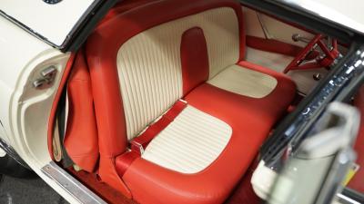 1956 Ford Thunderbird