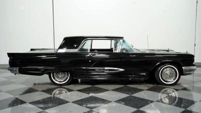 1959 Ford Thunderbird
