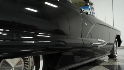 1959 Ford Thunderbird