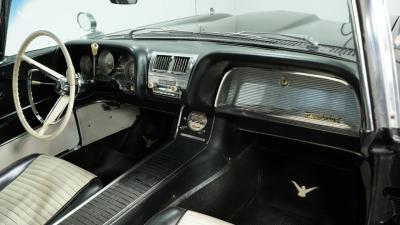 1959 Ford Thunderbird