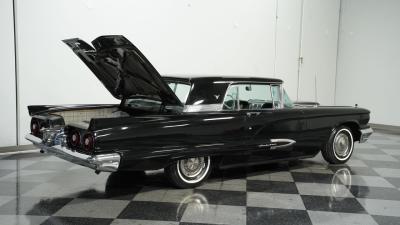 1959 Ford Thunderbird