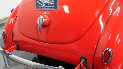 1939 Ford Deluxe Restomod