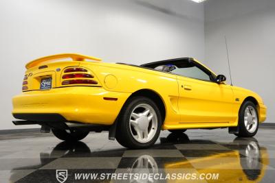 1995 Ford Mustang GT Convertible