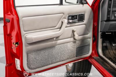 1991 Jeep Comanche Pioneer