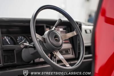 1991 Jeep Comanche Pioneer