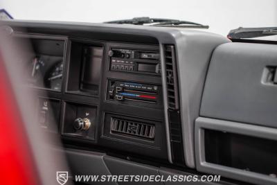 1991 Jeep Comanche Pioneer