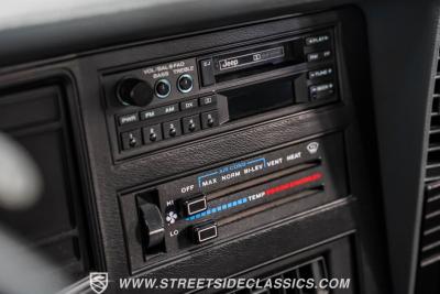 1991 Jeep Comanche Pioneer