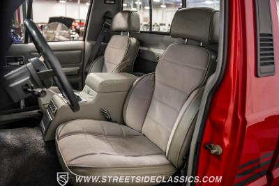 1991 Jeep Comanche Pioneer