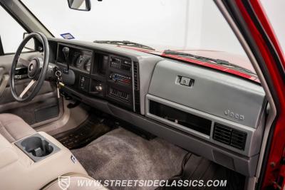 1991 Jeep Comanche Pioneer