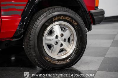 1991 Jeep Comanche Pioneer