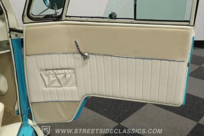 1964 Volkswagen Type 2 21 Window Samba