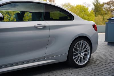 2019 BMW M2