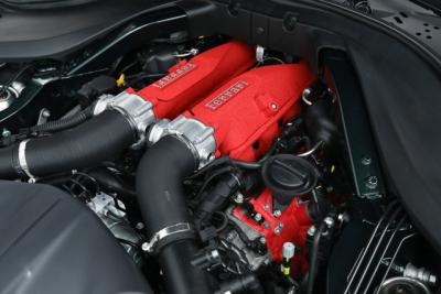 2025 Ferrari ROMA SPIDER