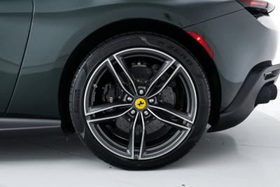 2025 Ferrari ROMA SPIDER