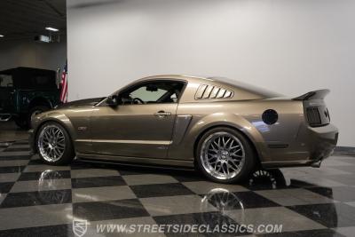 2005 Ford Mustang GT Supercharged